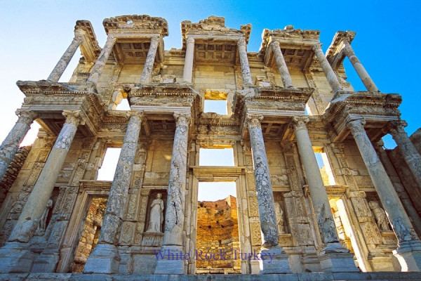 2 Days Ephesus & Pamukkale Tour from Istanbul by Plane